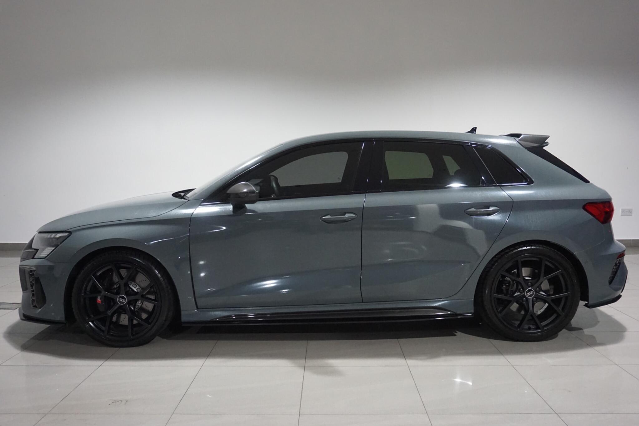 Audi RS3 2.5 TFSI Carbon Black Sportback S Tronic quattro Euro 6 (s/s) 5dr
